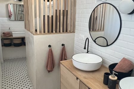 SALLE DE BAIN DE 7M² À ROYNAC (26)